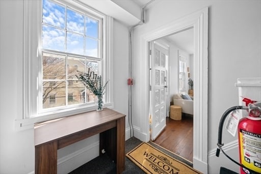 Building Photo - 22 Halsey St