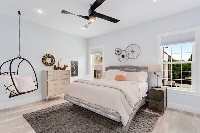 Foto del edificio - 319 NW A St