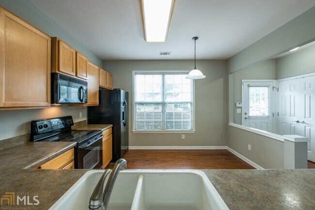 Building Photo - 3003 Deerborne Ct