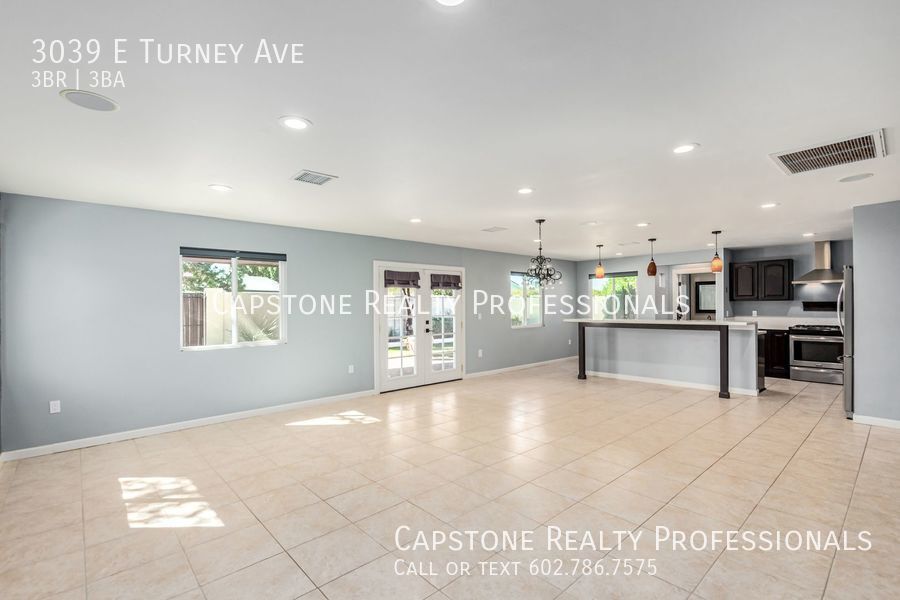 Primary Photo - Beautiful 3 bedroom plus den, server area,...