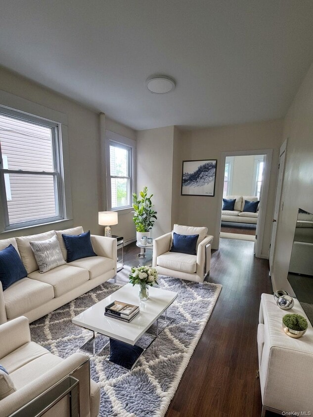 Foto principal - 171 Van Buren St