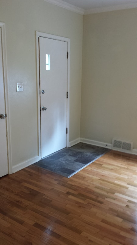 Photo - 1134 S Grand Ave