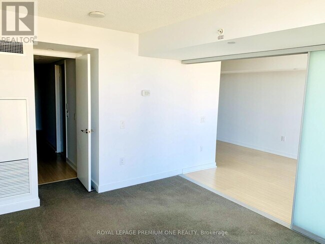 Building Photo - 75-2975 Queens Wharf Rd