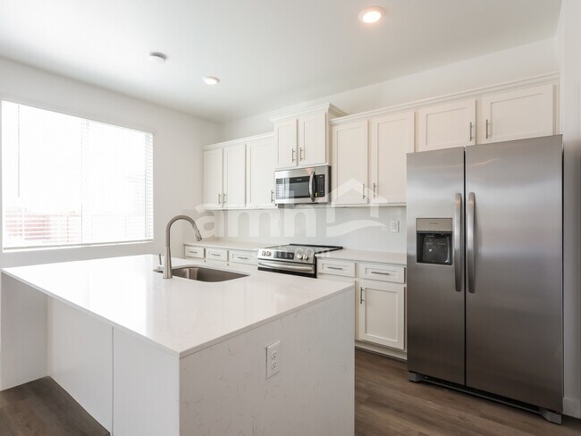 Foto del edificio - 13144 N Serenity Vly Dr