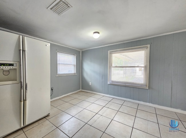 Foto del edificio - Nice 3 Bedroom, 1 Bath Home with a 1 car g...