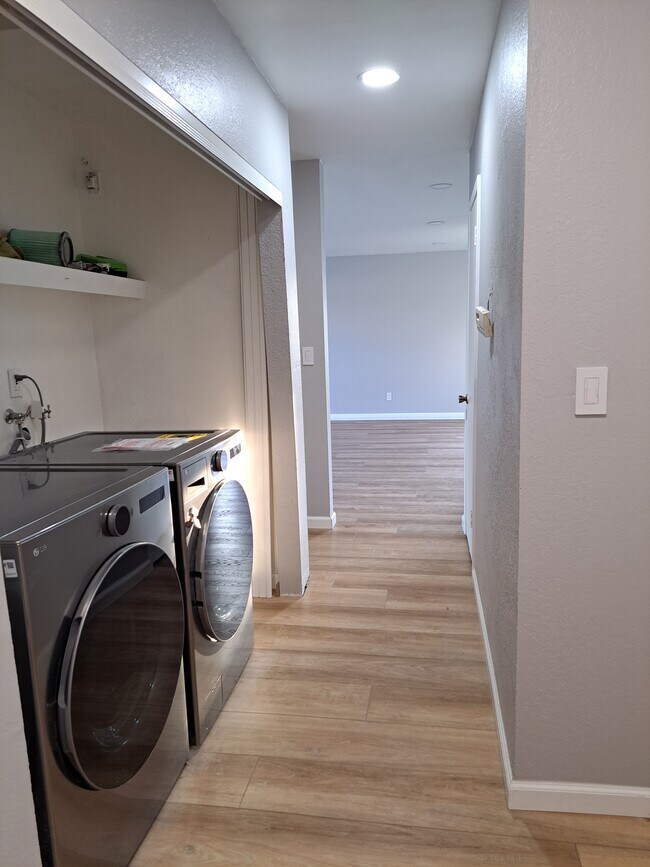 Foto del edificio - 5937 E Ramona Ave - Single Family Home