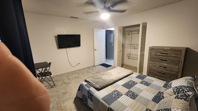 Foto del edificio - 881 SW General Patton Ter