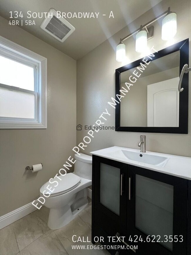 Photo - 134 S Broadway Apartment