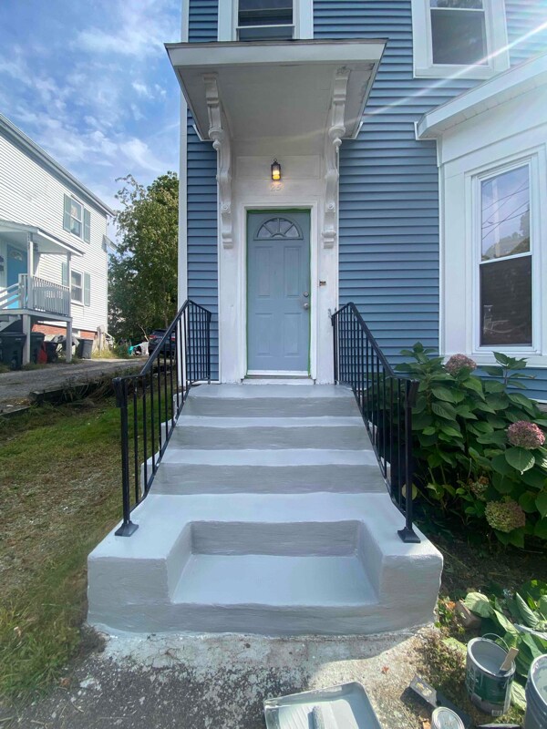 Primary Photo - 25 Chestnut St