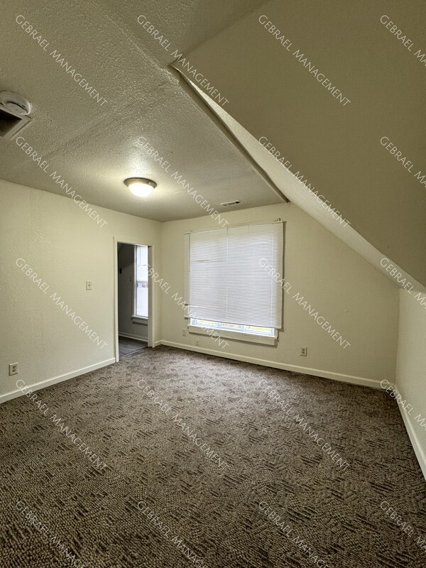Foto del edificio - 1822 Lapeer Ave