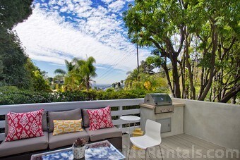 NA - 1588 N Doheny Dr