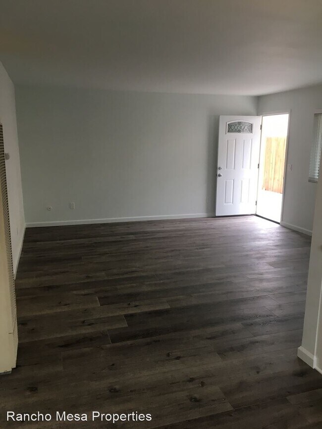 Foto del edificio - 1336 Iris Ave