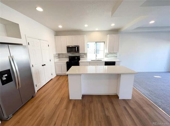 Foto del edificio - 18257 E 52nd Ave