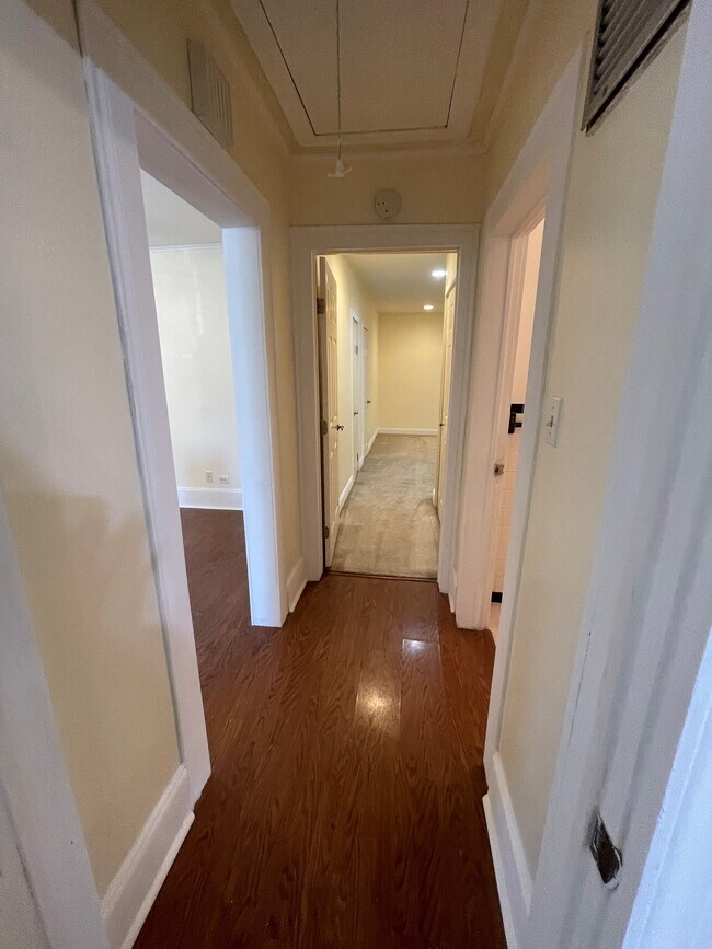 Foto del edificio - 2102 53rd St