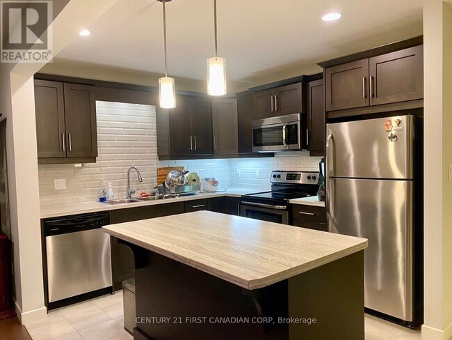 Building Photo - 7 Empire Pkwy