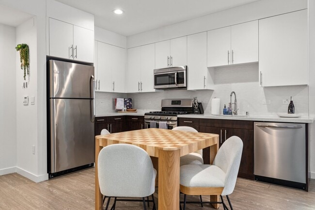 1B Kitchen - Urbanpolitan