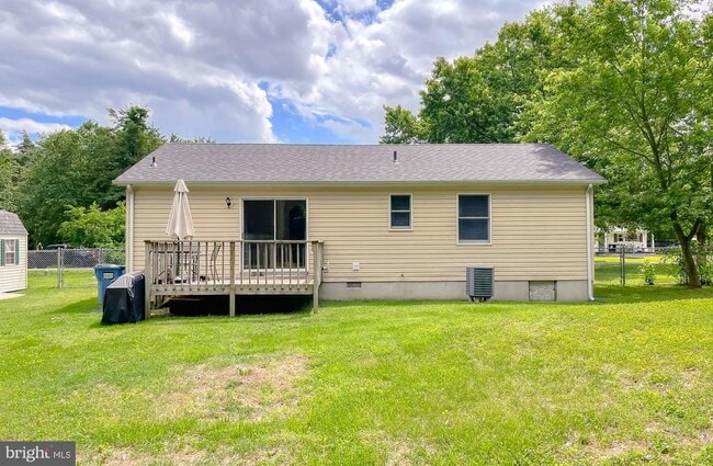 Building Photo - 29841 Lee Rd
