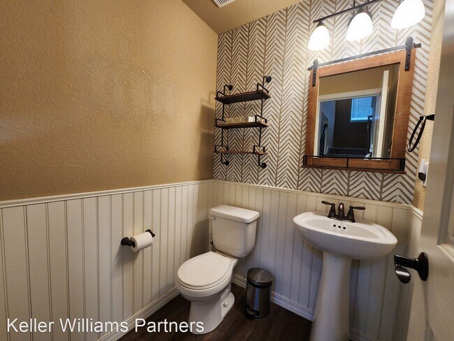 Building Photo - 3 br, 3 bath House - 8480 Dry Needle Pl