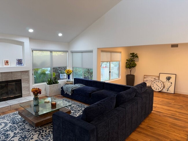 Foto del edificio - 4 bed, 3 bath cul-de-sac home!