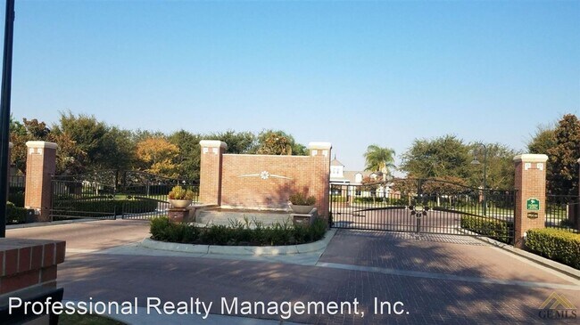 Foto del edificio - 3 br, 2 bath House - 206 SPIREA STREET