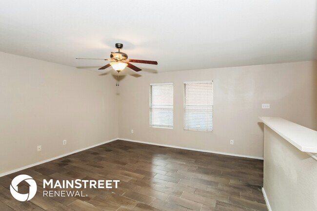 Building Photo - 1111 Antoinette Dr