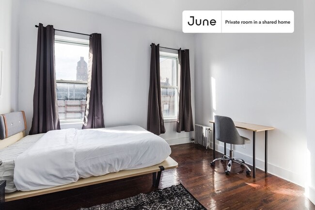 Building Photo - Room in Shared 3 bed/1 bath home