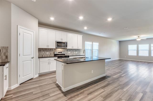 Foto del edificio - 1407 Mahogany Dr