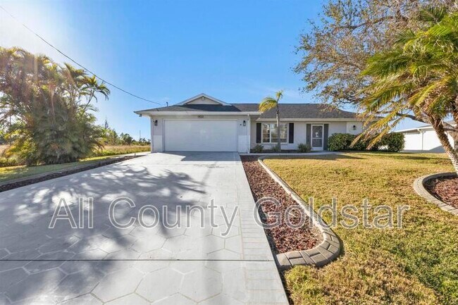 Building Photo - 9509 St Paul Dr