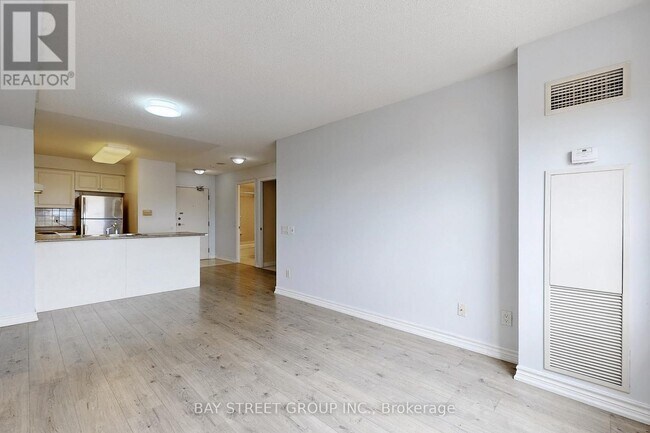 Photo du bâtiment - 51 Times Ave