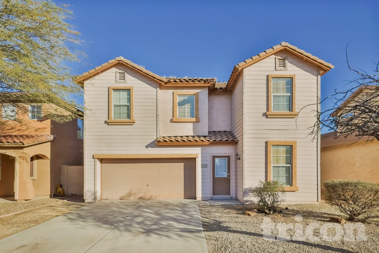 Foto principal - 4868 E Meadow Land Dr