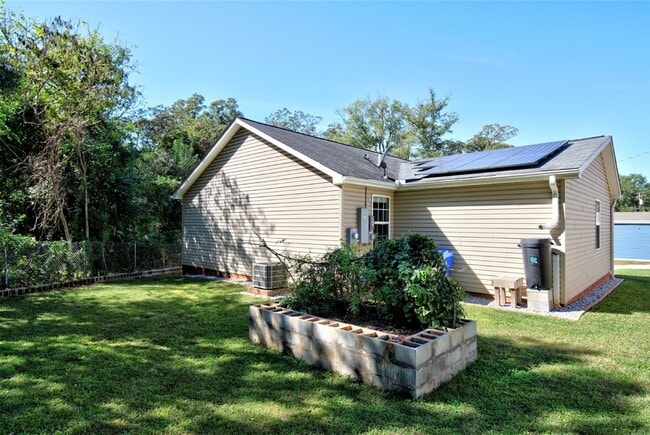 Foto del edificio - 3 Bed, 2 Bath Home Near Downtown Greenvill...