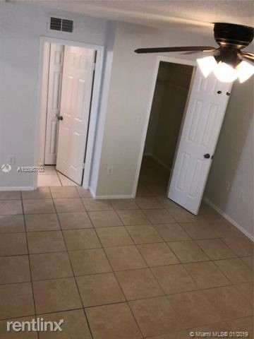 Foto del edificio - 15661 SW 104th Terrace