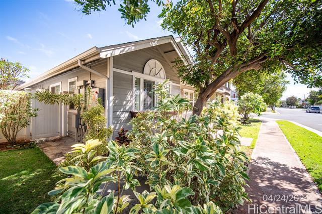 Building Photo - 91-1044-1044 Kekaiholo St