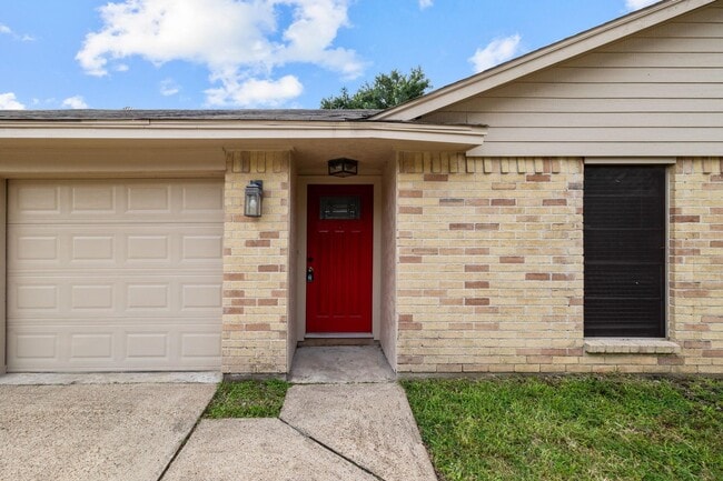 Foto del edificio - 8122 Swan Meadow Ln