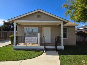 Building Photo - 4069 Rose Ave