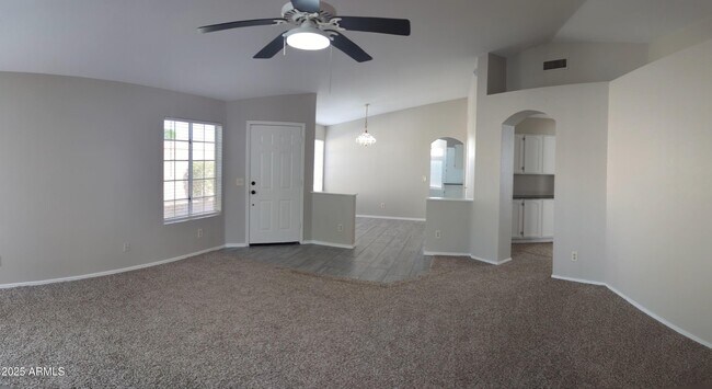 Building Photo - 1510 W Gail Dr