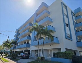 Building Photo - 7440 Harding Ave
