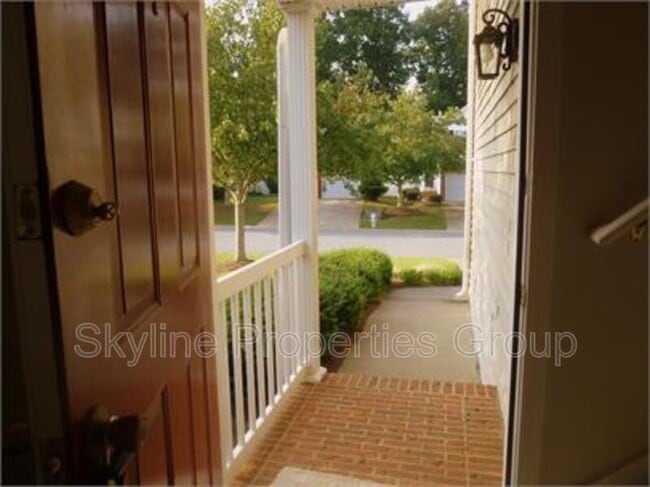 Building Photo - 13337 Aventide Ln