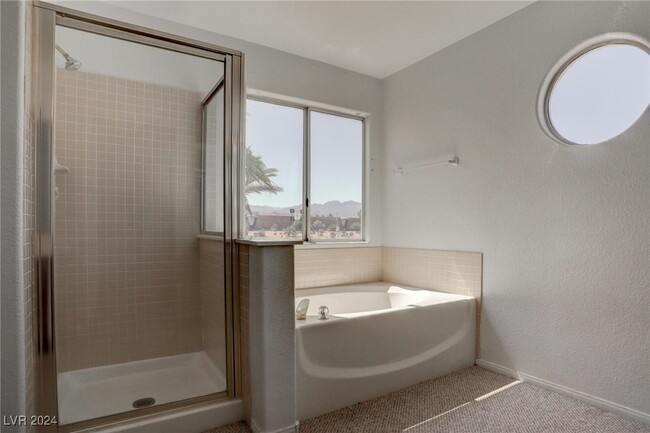 Foto del edificio - 4501 Heavenly Love Way