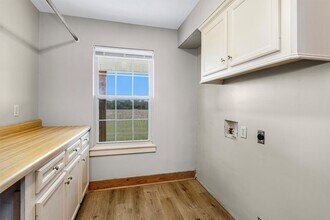 Building Photo - 7581 County Rd 333