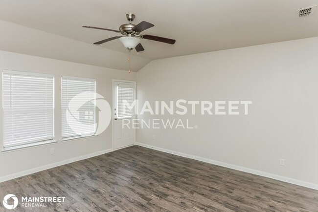 Foto del edificio - 2813 SAINT BERNARD DR, DALLAS, TX 75233