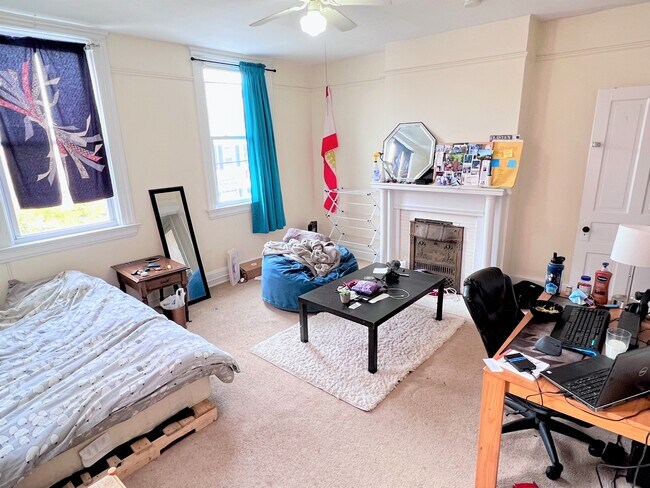 Foto del edificio - 2374 Victor St