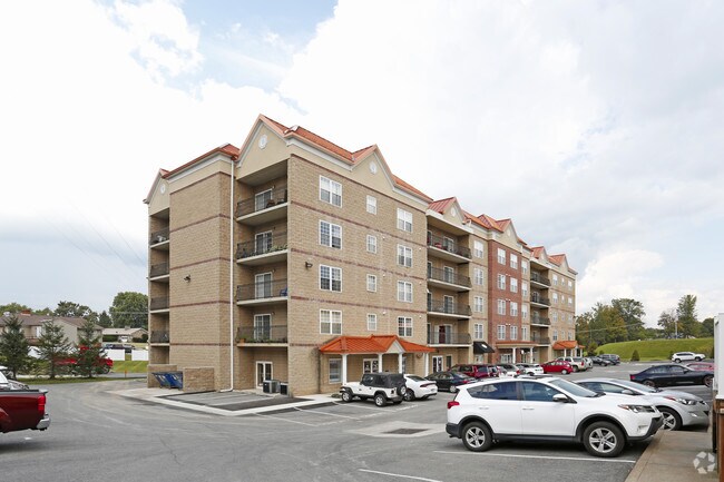 Foto del edificio - Burrough's Place