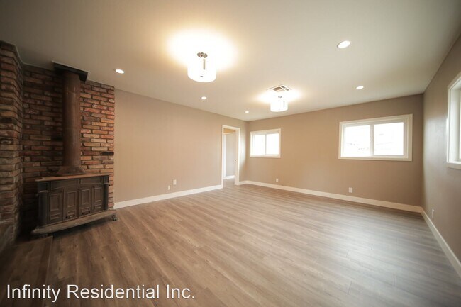 Building Photo - 3 br, 2 bath House - 6007 Coldbrook Avenue