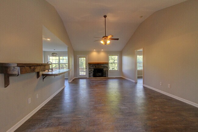 Foto del edificio - 3609 Chunn Valley Dr