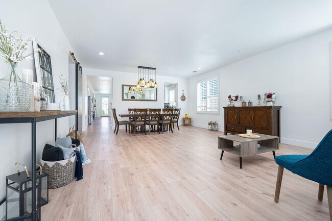 Foto del edificio - 37264 Bosley St
