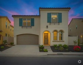 Building Photo - 239 Treasure Dr