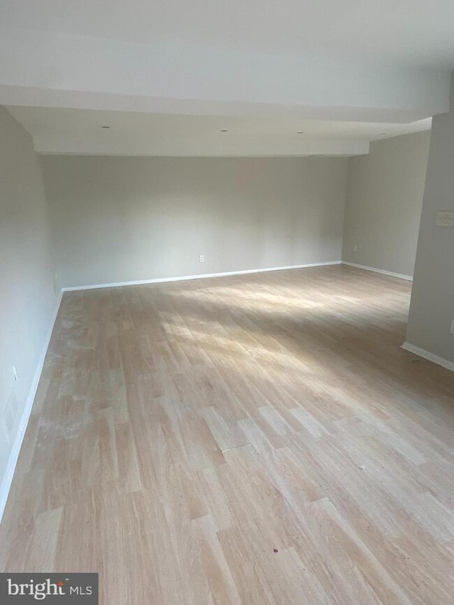 3830 Charteris Rd, Philadelphia, PA 19154 House Rental in