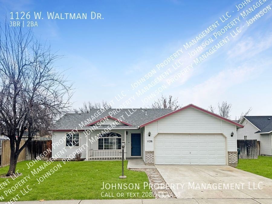 Foto principal - Spacious Meridian Home with Bonus Room, Ya...