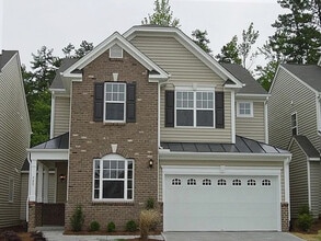 Building Photo - 208 Founders Walk Dr